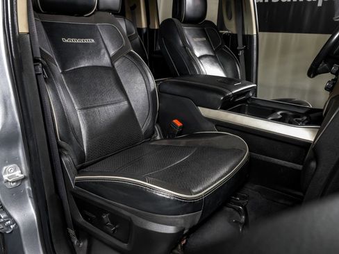 Used 2022 RAM 3500 Laramie image 32