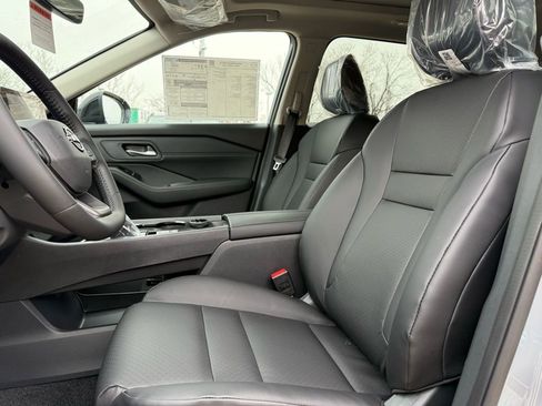New 2026 Nissan Rogue SV image 16