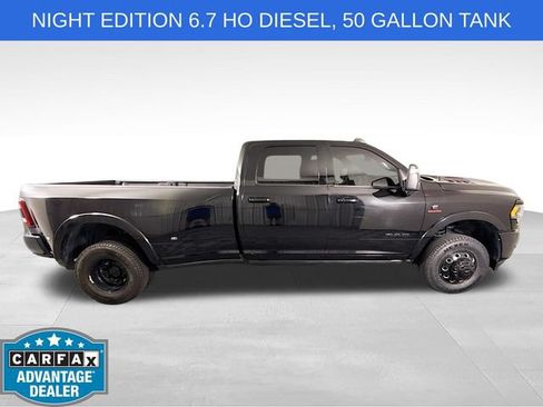 Used 2024 RAM 3500 Limited w/ Night Edition AWD/4WD image 8