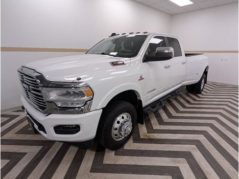 Used 2021 RAM 3500 Laramie AWD/4WD image 1