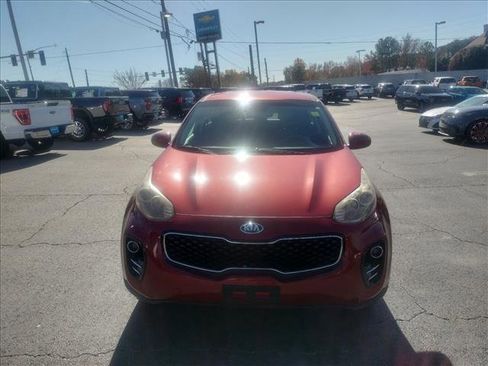 Used 2019 Kia Sportage LX image 2
