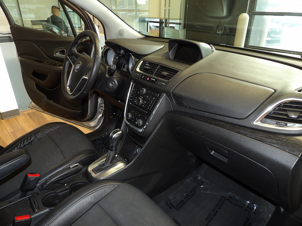 Used 2016 Buick Encore AWD image 13