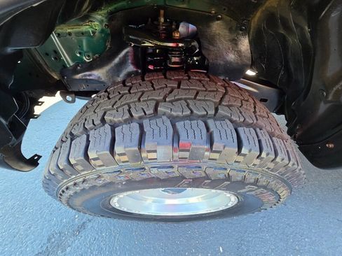 Used 2002 Toyota Tacoma 4x4 Regular Cab w/ Enhancement Pkg image 38