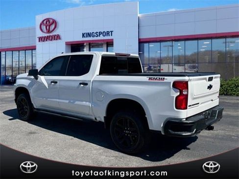 Used 2022 Chevrolet Silverado 1500 LT Trail Boss w/ LT Trail Boss Premium Package image 3