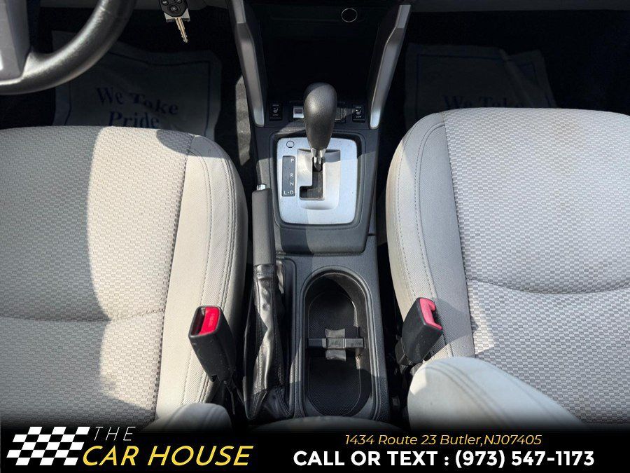 Used 2017 Subaru Forester 2.5i Premium w/ All-Weather Package AWD/4WD image 28