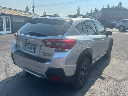 Used 2021 Subaru Crosstrek 2.5i Sport w/ Moonroof Package AWD/4WD image 5