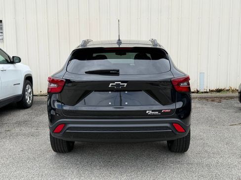 Used 2024 Chevrolet Trax RS FWD image 6