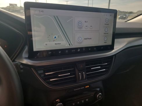 Certified 2024 Ford Escape Active w/ Tech Pack #1 image 18