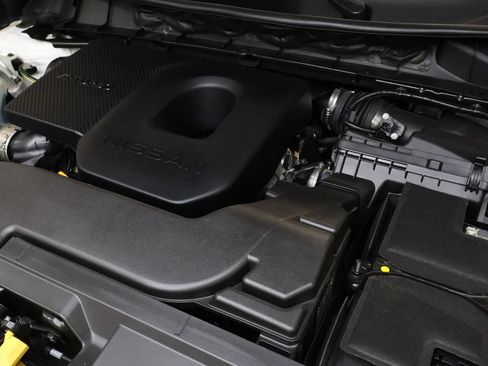Used 2025 Nissan Murano SL AWD/4WD image 28