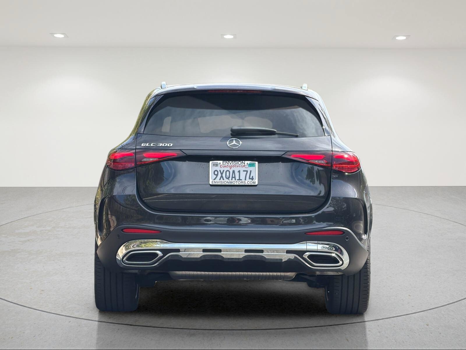 Used 2026 Mercedes-Benz GLC 300 image 4