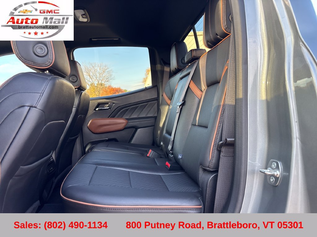 Used 2024 GMC Canyon AT4 w/ AT4 Premium Package AWD/4WD image 25