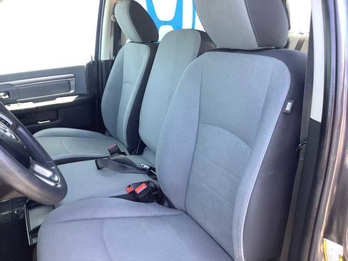 Used 2021 RAM 1500 Classic SLT AWD/4WD image 11