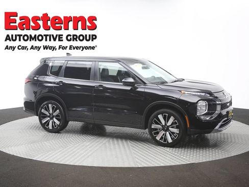 Used 2025 Mitsubishi Outlander SE AWD/4WD image 48