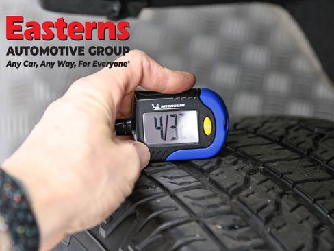 Used 2024 Chevrolet Colorado W/T RWD image 26