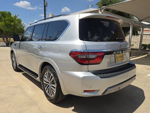 Used 2023 Nissan Armada SL w/ Cargo Package RWD image 5