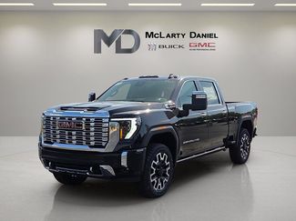 New 2025 GMC Sierra 2500 Denali w/ Denali Reserve Package AWD/4WD video 2