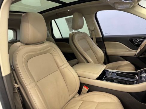 Used 2022 Lincoln Aviator Reserve w/ Elements Package Plus AWD/4WD image 29