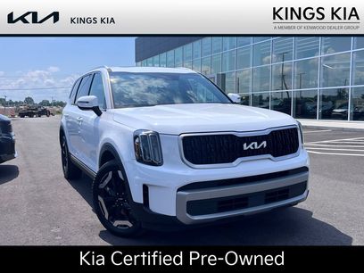 Certified 2024 Kia Telluride EX w/ EX Captain's Chair Package