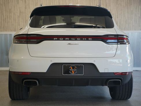 Used 2020 Porsche Macan AWD/4WD image 9