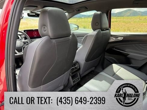 Used 2023 Volkswagen ID.4 S RWD image 28