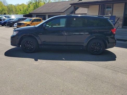 Used 2014 Dodge Journey SXT w/ Quick Order Package 28C image 3