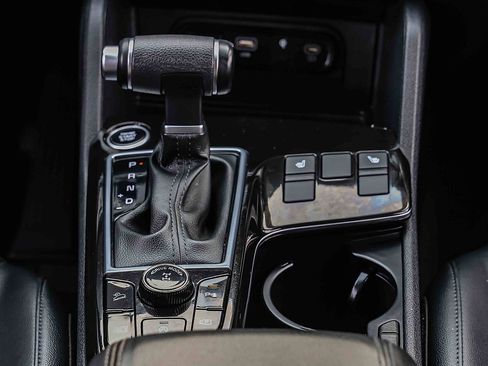 Certified 2024 Kia Sportage EX AWD/4WD image 13