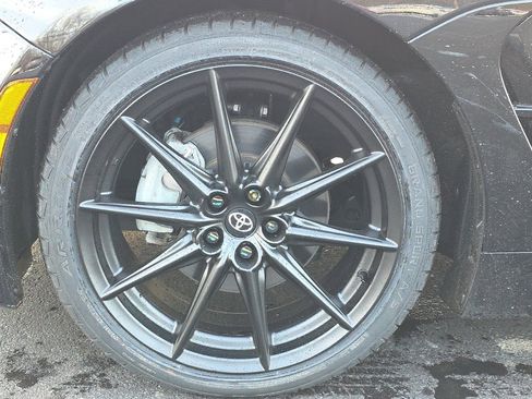 Used 2023 Toyota GR86 Premium w/ ALL Weather Mat Package (TMS) image 24