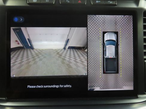 Used 2024 Ford F250 Platinum image 14