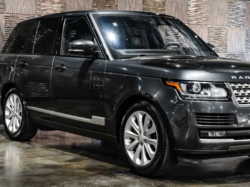 Used 2017 Land Rover Range Rover HSE AWD/4WD image 6