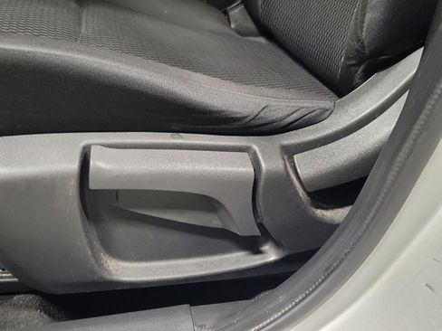 Used 2020 Nissan Rogue Sport S w/ Appearance Package FWD image 20