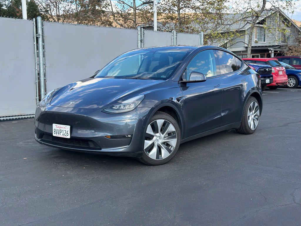 Used 2021 Tesla Model Y Long Range AWD/4WD image 1
