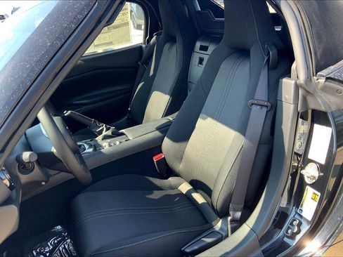 New 2025 MAZDA MX-5 Miata Sport image 9