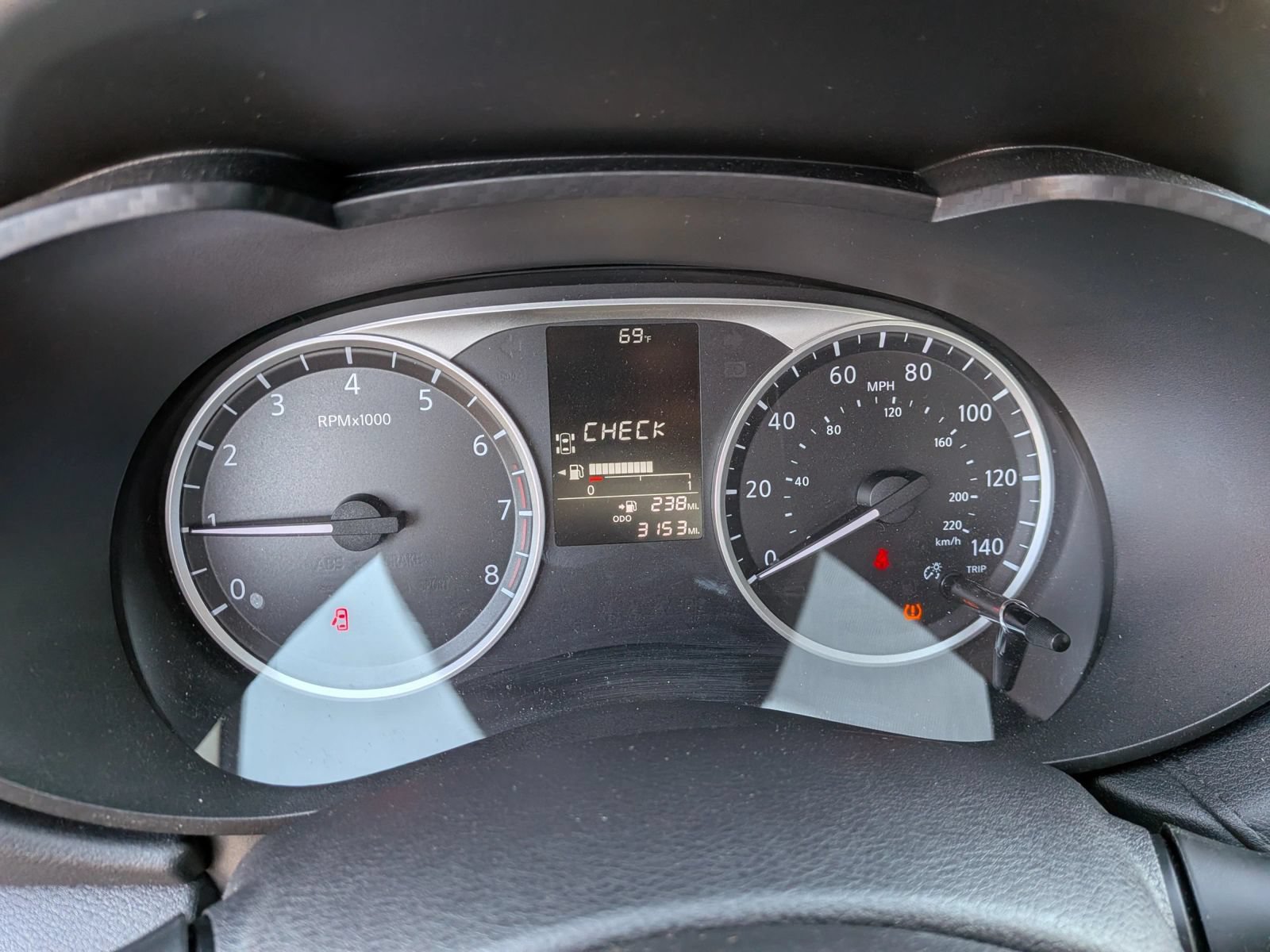Used 2024 Nissan Versa S FWD image 41