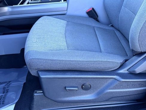 Used 2024 Ford F250 XLT w/ FX4 Off-Road Package image 11