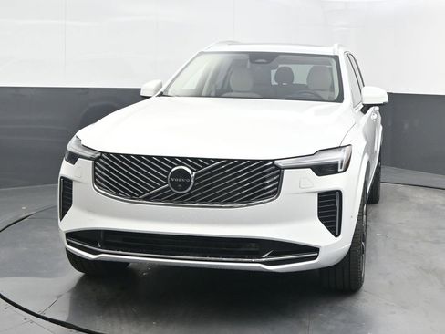 New 2026 Volvo XC90 B6 Ultra w/ Protection Package AWD/4WD image 10