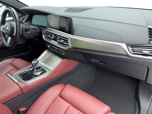 Used 2022 BMW X6 xDrive40i w/ Executive Package image 46