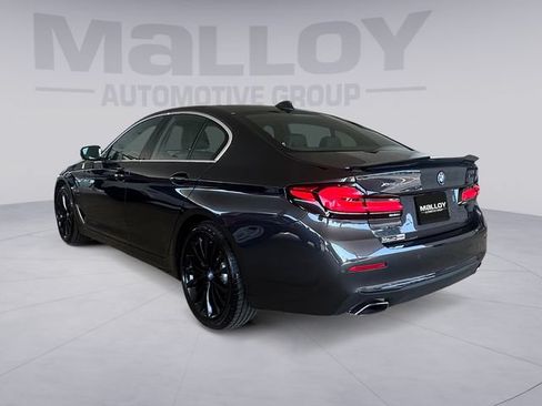 Used 2023 BMW 530e xDrive w/ Premium Package AWD/4WD image 3
