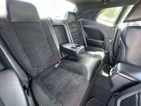 Used 2020 Dodge Challenger R/T RWD image 39