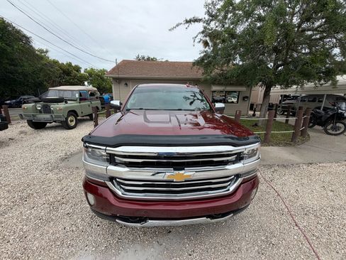 Used 2016 Chevrolet Silverado 1500 High Country w/ High Country Premium Package image 7