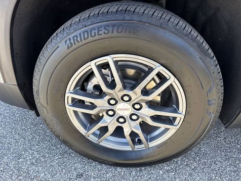 Certified 2025 GMC Acadia Elevation image 48