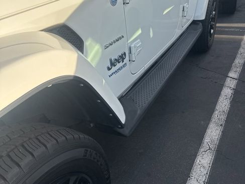 Used 2022 Jeep Wrangler Unlimited Sahara image 2