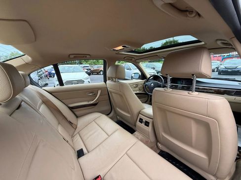 Used 2011 BMW 328i xDrive Sedan AWD/4WD image 42