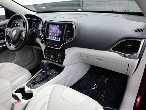 Used 2021 Jeep Cherokee Latitude Lux w/ Comfort/Convenience Group AWD/4WD image 13