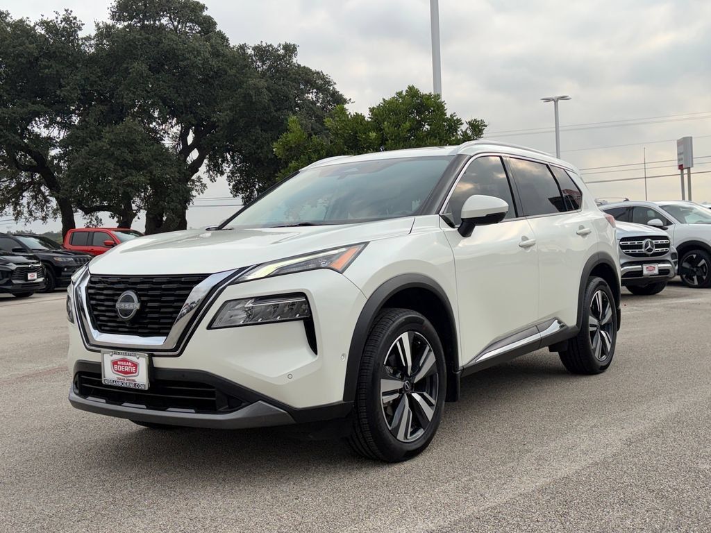 Certified 2023 Nissan Rogue SL w/ SL Premium Package FWD image 7