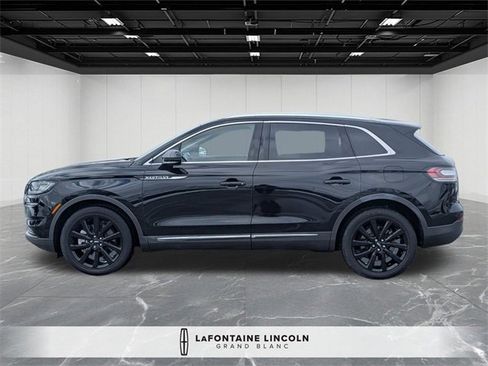 Certified 2023 Lincoln Nautilus Reserve w/ Monochromatic Package image 2