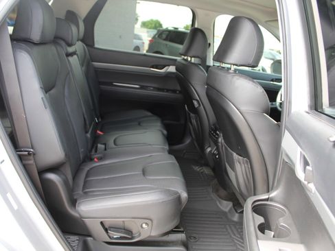 Used 2025 Hyundai Palisade SEL FWD image 20