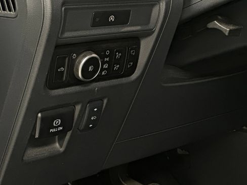 Certified 2025 Ford F150 Lariat AWD/4WD image 18