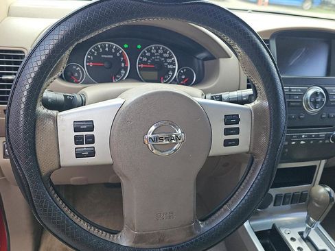 Used 2008 Nissan Pathfinder SE image 9