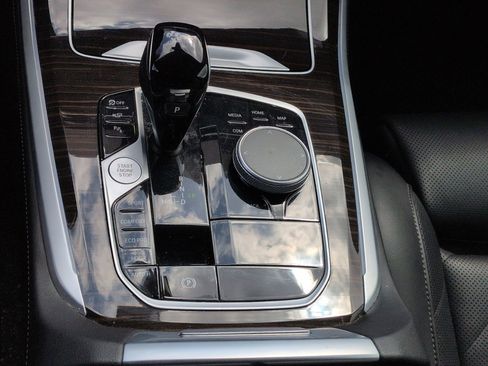 Certified 2023 BMW X5 xDrive40i w/ Premium Package AWD/4WD image 24