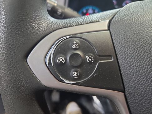 Used 2022 Chevrolet Colorado W/T w/ WT Convenience Package AWD/4WD image 19